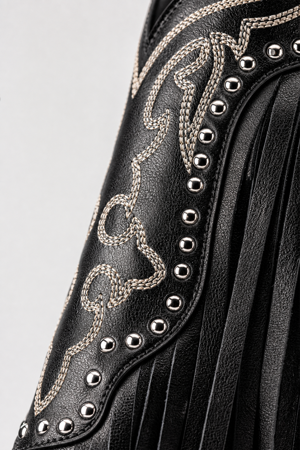 Bottes Santiags Noires à Franges et Broderies Argentées – Image 6