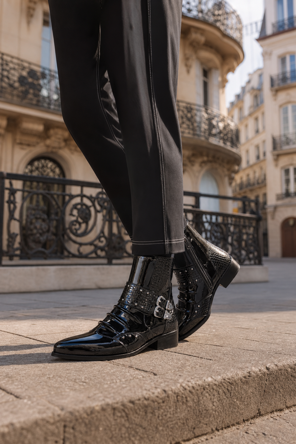 Bottines Homme Noires Vernies à Bout Pointu Croco et Boucle – Image 3