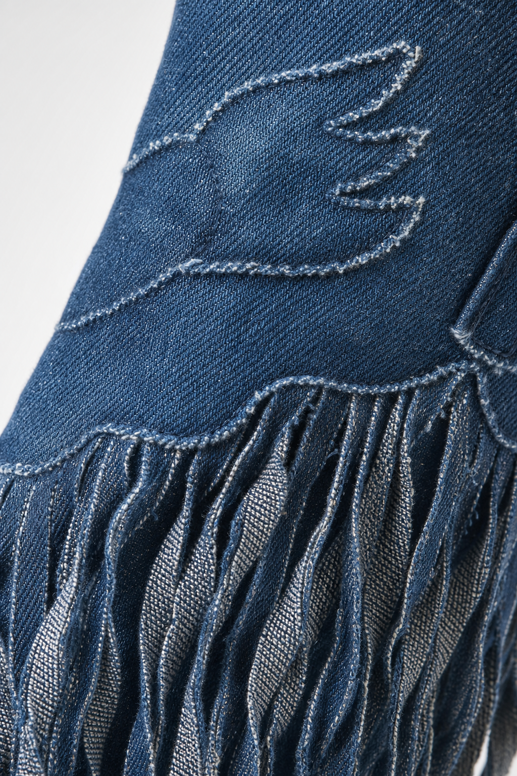 Bottes Santiags en Jean Bleu avec Motifs Ailés et Franges – Image 6