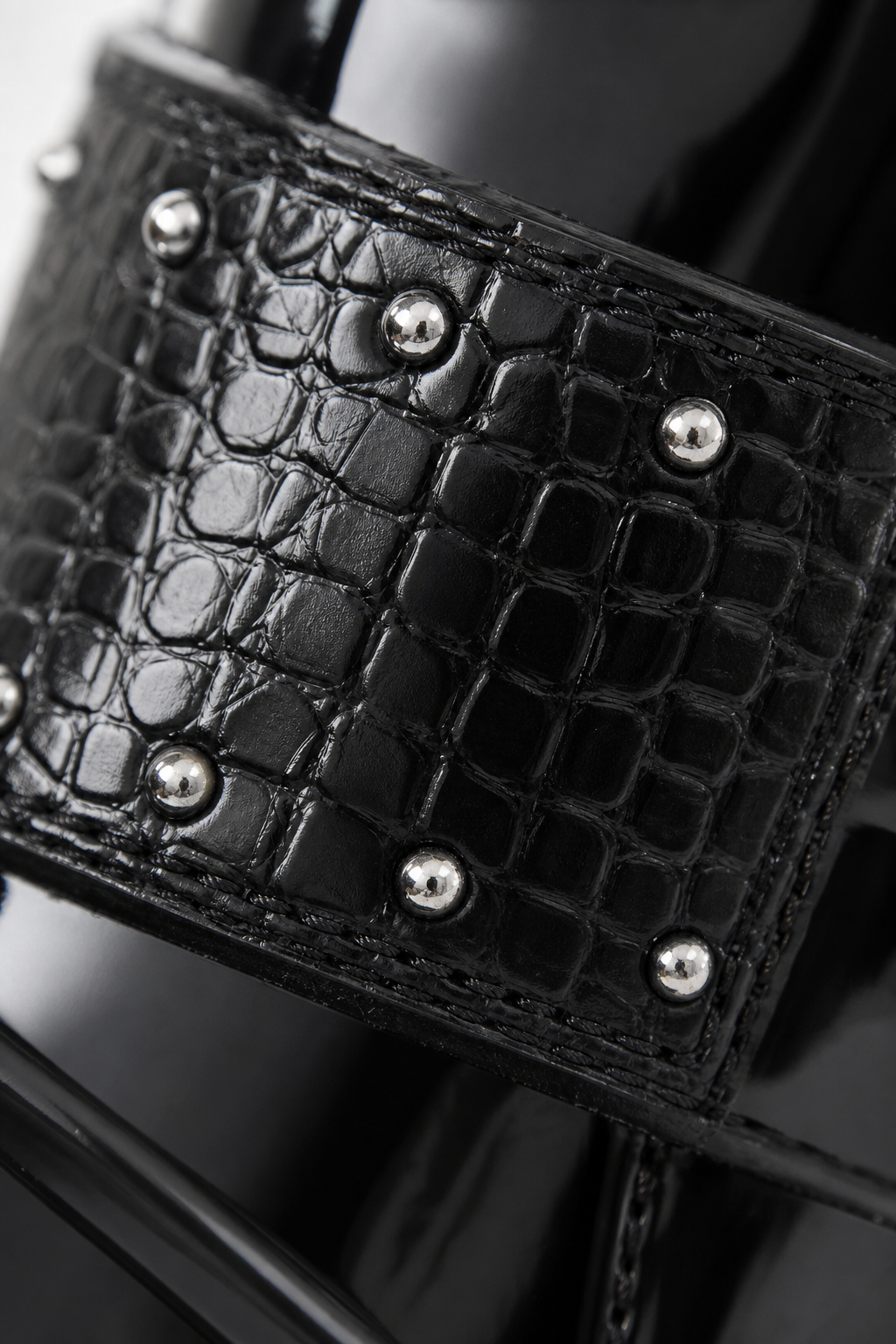 Bottines Homme Noires Vernies à Bout Pointu Croco et Boucle – Image 6