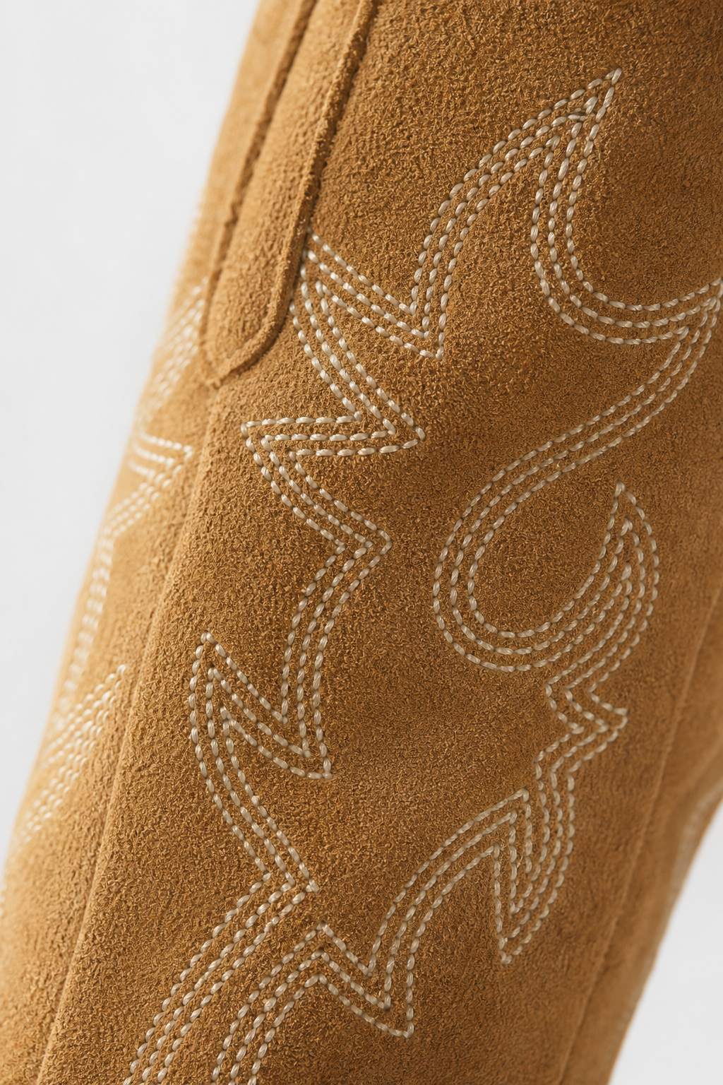 Bottes Santiags en Effet Daim Camel à Broderies Western – Image 6